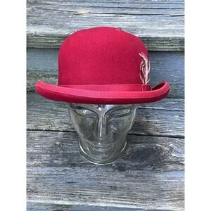 Vintage Capas Design Red Derby Hat Wool Felt Lined Medium USA Made Used Feather